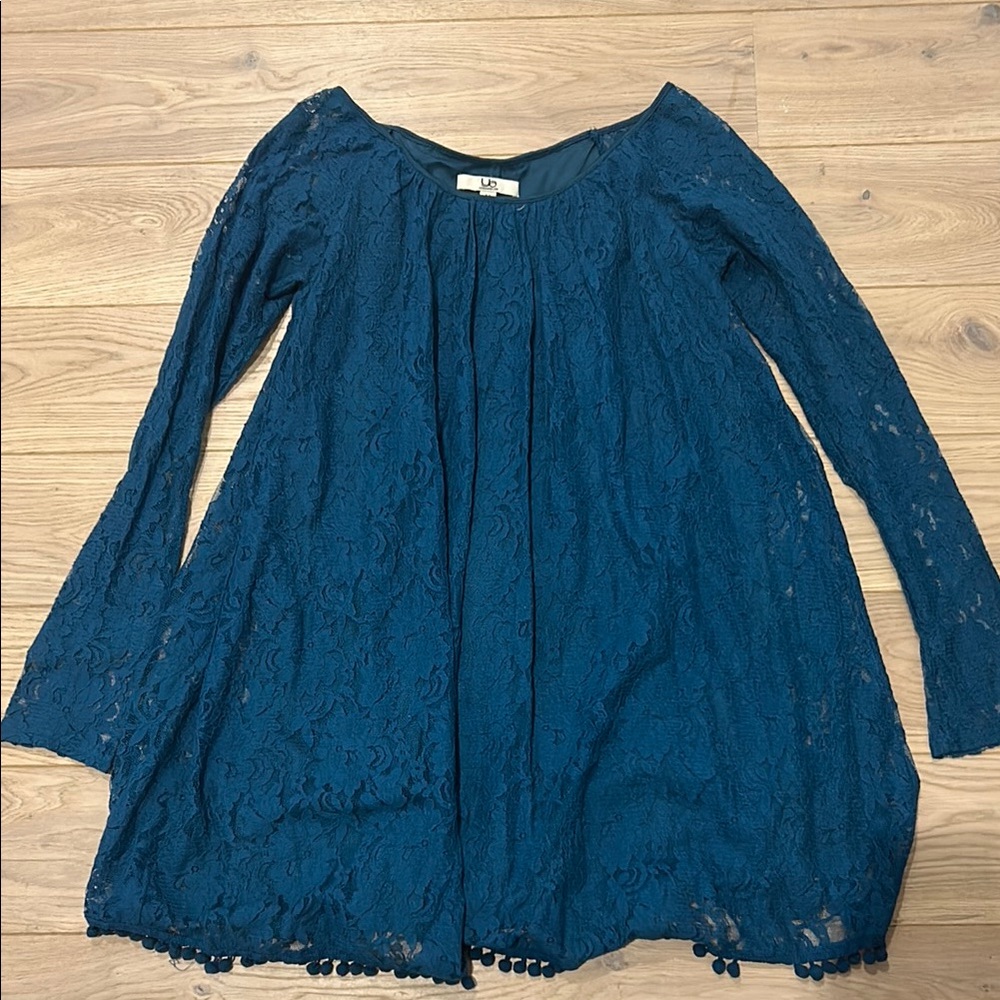 Ya Los Angeles Teal Long Sleeve Lace Dress